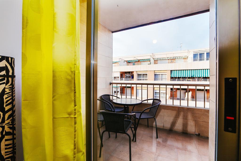 Apartamentos Madrid Torrevieja Exteriér fotografie